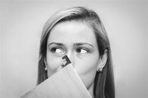Surprising Insight Avoiding Eye Contact Can Improve Comprehension