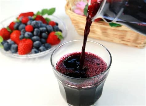 Can You Put Frozen Berries In A Juicer Caloriebee