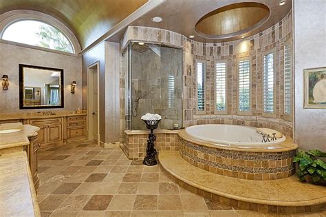 Huge Master Bath Has Incredible Architectural Details Barrel And Dome