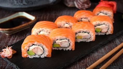 Tổng Hợp 10 Cách Làm Sushi Cuộn Hấp Dẫn Dễ ăn đơn Giản Tại Nhà Mekoong