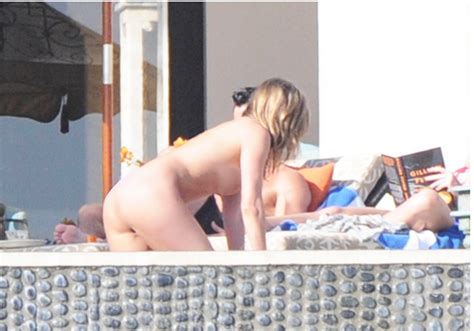 Jennifer Aniston Nude Boobs Scene On Scandalplanet Hot Sex Picture