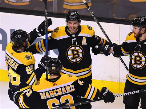 2017 2018 Boston Bruins A Team Too Memorable To Lose Black N Gold