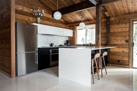 Cabin Kitchen Modern Design With White High Gloss Flooring