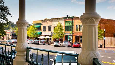 Come eat, visit and shop the historic marietta square in marietta, ga. Beautiful view of the shops on North Park Square in ...
