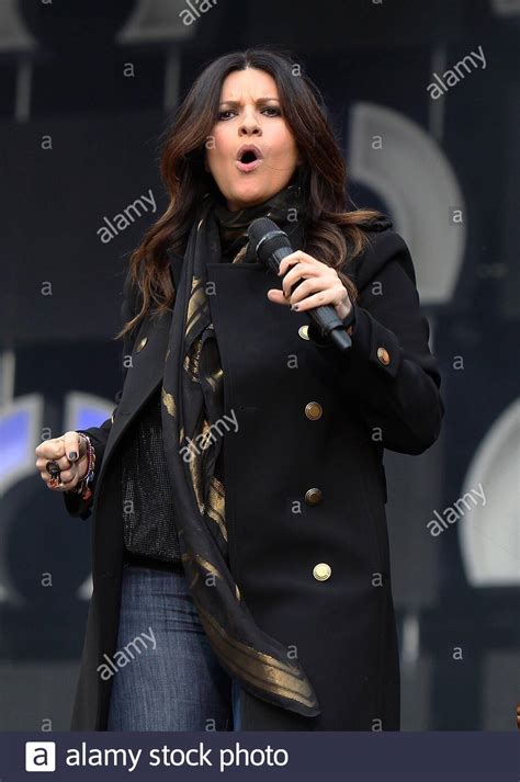 Laura Pausini In Concert Hi Res Stock Photography And Images Alamy