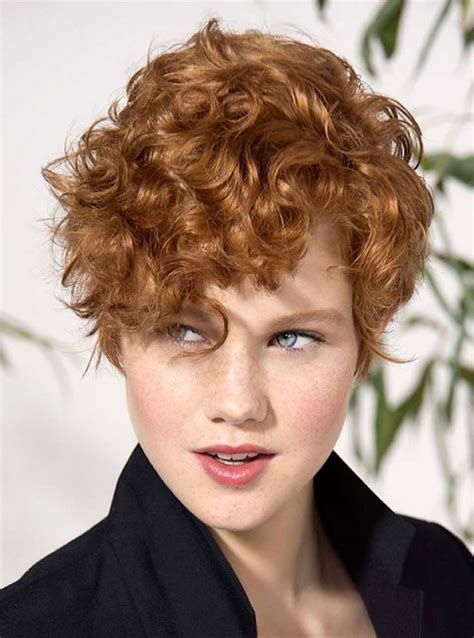 Most Magnetizing Short Curly Hairstyles In How To Curl Short