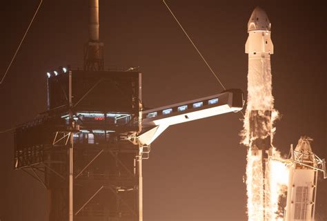 Spacex Delivers 4th Operational Crew Rotation To Iss We Report Space