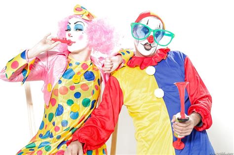 Dana Vespoli Clowns рџЌ“three Crazy Clowns Fuck Sex Appeal Tattooed