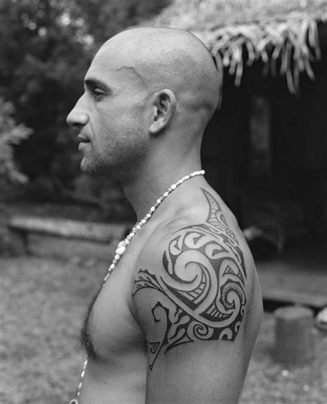 Tahitian Tattoo Artist On Moorea French Polynesia