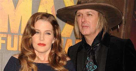 Lisa Marie Presley S Ex Husband Files To Represent Their Twins In Court