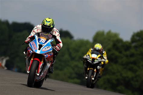 brands hatch gb british superbike championship 22nd july 2018 team bmw astro jjr racing