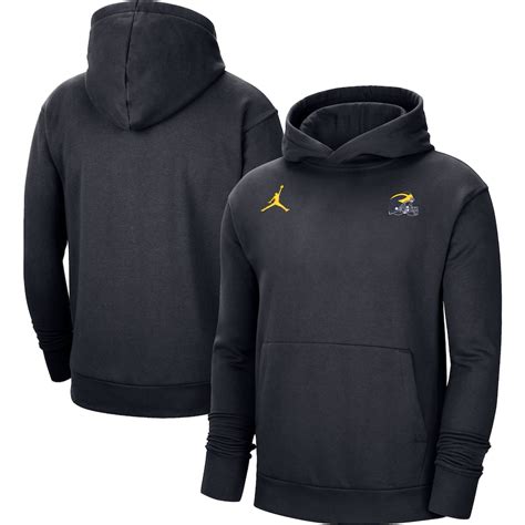 Mens Jordan Brand Navy Michigan Wolverines Team Logo Travel Pullover