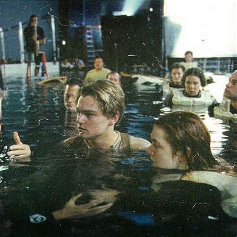Kate Winslet Leonardo Dicaprio Behind The Scenes Of Titanic Leonardo Dicaprio