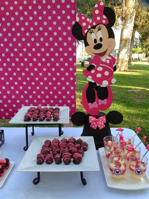 Hunting the bestand most fascinating plans in the online world? Pink Minnie Mouse Party - Baby Shower Ideas - Themes - Games