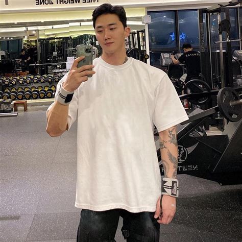 oversized t shirt men solid cotton gym clothing bodybuilding fitness loose sportswear t shirt