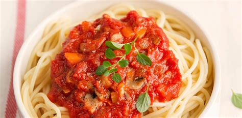 Spaghetti is a quick and easy dish that everyone loves. Spaghetti à la Bolognaise végétarienne - PANZANI - Recette ...
