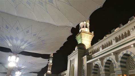 76 Gambar Masjid Nabawi Malam Hari Terbaik Info Gambar