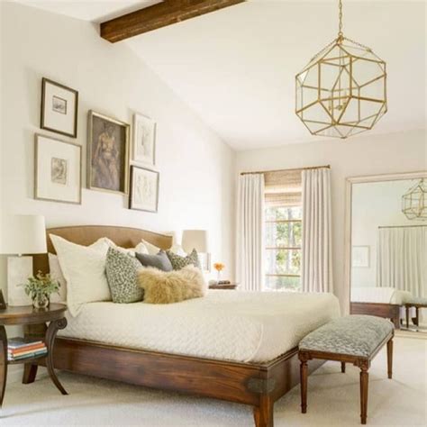 44 Beautiful Modern Farmhouse Master Bedroom Decoration Ideas Pimphomee