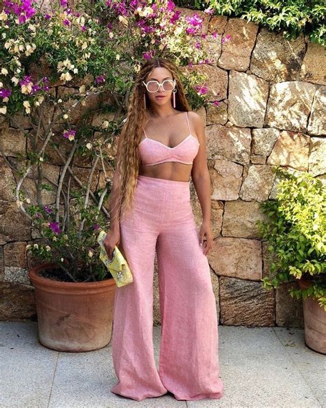 Beyoncé has used her voice to amplify protesters in nigeria as they continue to call for the end of police violence at the hands of the special. Beyoncé on Instagram: "#beyonce #beyoncé" in 2020 ...