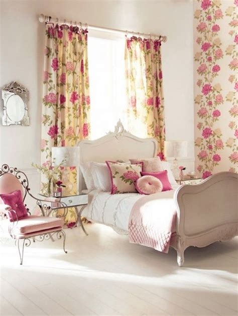 10 Lovely Floral Bedroom Curtain Ideas Feminine Bedroom Design