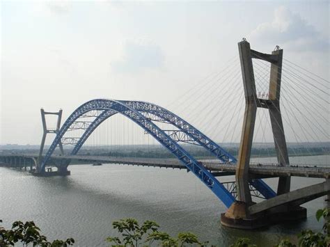 Combination Of Arch And Cable Stayed Bridge Cable Stayed Bridge Bridges