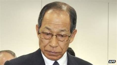 Olympus Chairman Tsuyoshi Kikukawa Quits Amid Scandal Bbc News