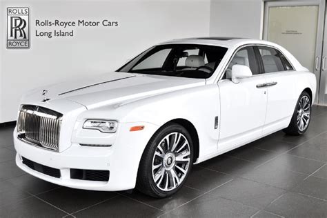 Shoppers can configure the sedan to. 2020 Rolls-Royce Ghost Series II - Bentley Long Island ...