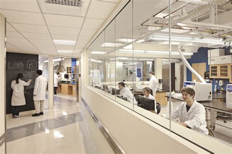 Expediting Laboratory Design Within a Changing Environment | EYP