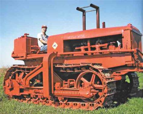 Allis Chalmers Crawlers An Impressive Track Record Tractors Farm