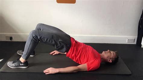 Double Leg Glute Bridge Youtube