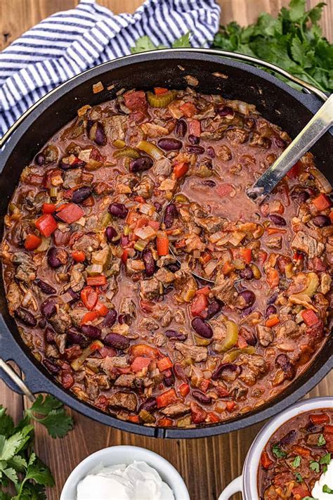 Cast Iron Dutch Oven Chili This Unruly