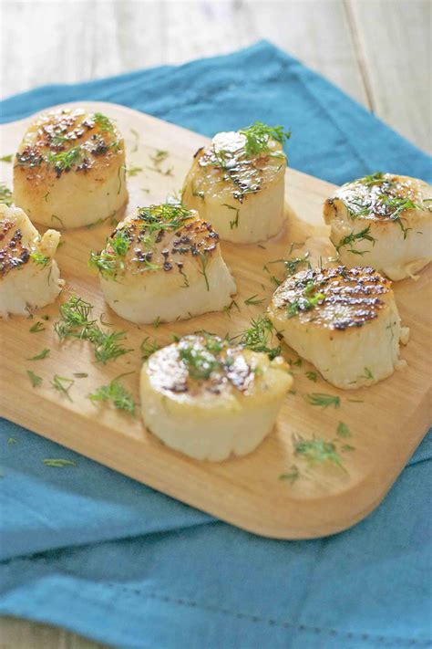 Top low calorie scallop recipes and other great tasting recipes with a healthy slant from sparkrecipes.com. Scallops in Fennel Butter - Accidental Farm Wife | Paleo ...