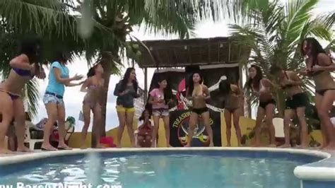 hot sexy girls dancing at the pool 4 baloy beach subic philippines youtube