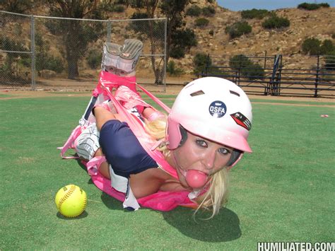 Kati Summers Teen Blonde Slut Gets Tied Up And Fucked On Softball Field Spicyhardcore