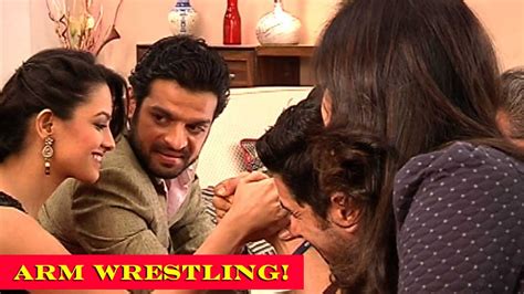 Shagun Supports Raman In The Arm Wrestling Competition