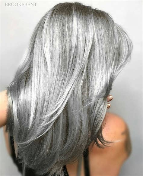 33 Gorgeous Gray Hair Styles You Will Love Page 2 Eazy Glam