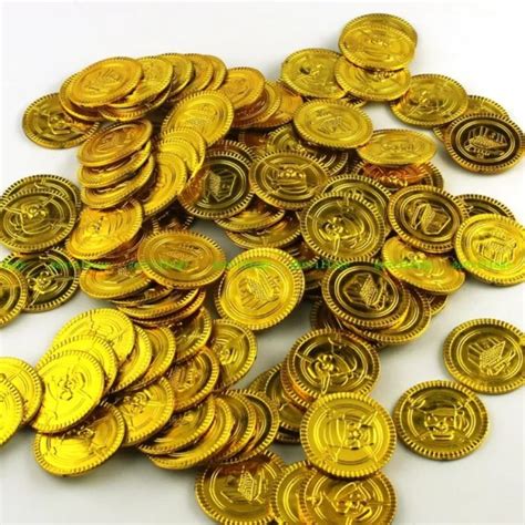50pcs Plastic Gold Coins Pirate Pirates Treasure Chest Coin Loot Party