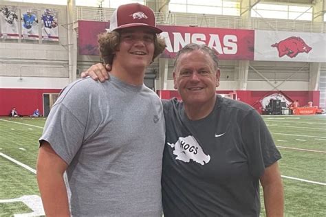 Wholehogsports Hogs Gain Commitment From Lineman Who Rented Billboard To Get Pittmans Attention