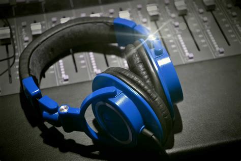 Best Headphones For Music Production Synaptic Sound