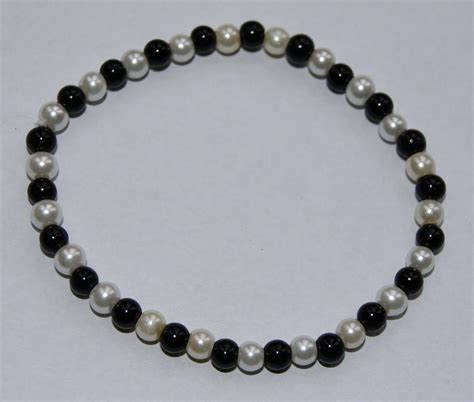 Black And White Pearls By Yourjewellerybox On Deviantart