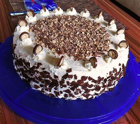 Maybe you would like to learn more about one of these? Schokobon-Torte (Rezept mit Bild) von jana0378 | Chefkoch.de