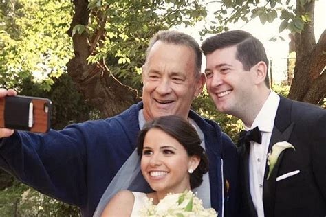 Tom Hanks Crashes Central Park Wedding Photo Shoot To Delight Of Newlyweds The Straits Times