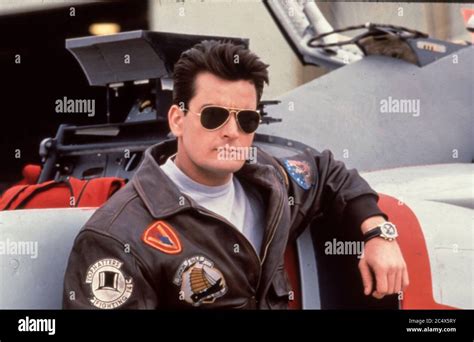 Charlie Sheen Hot Shots Part Deux 1993 Stock Photo Alamy