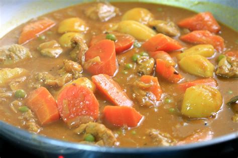 Japanese curry finds its roots in indian curry: my bare cupboard: Homemade Japanese chicken curry rice/udon