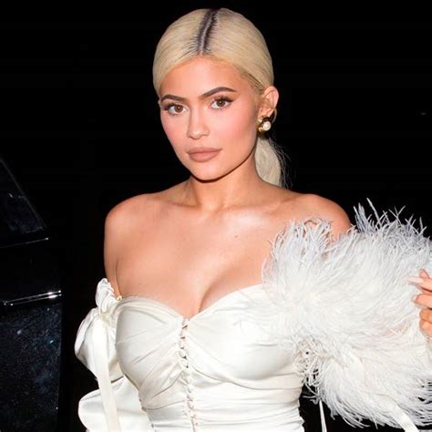 kylie jenner reveals the secret to her weight loss a year after giving birth heard zone