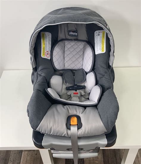 Chicco Keyfit 30 Infant Car Seat 2020 Nottingham