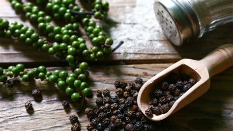 How To Cook With Peppercorns