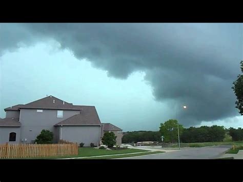Tornado Sirens As Tornadic Bow Echo Rumbles Through Kansas City Mo