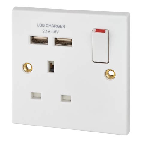 13a 1 Gang Switched Socket Usb Charger White Square Edge