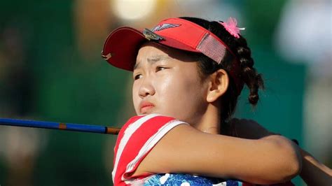 11 Year Old Lucy Li Opens With 78 At Womens Open With 3 Bad Holes At